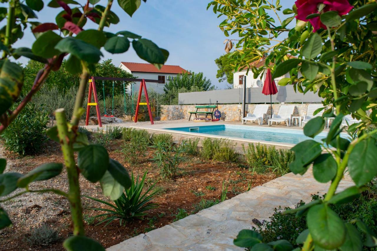 Villa Kuca Za Odmor Dijana Gornje Selo Exterior foto